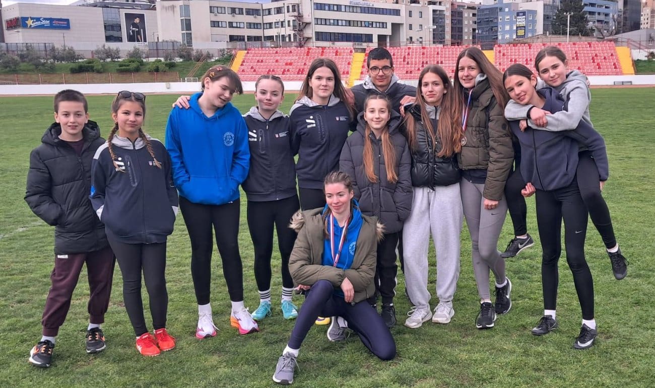 DALMATINSKA LIGA U lovu na državne norme atletičari AK Alojzije Stepinac osvojili 11 medalja