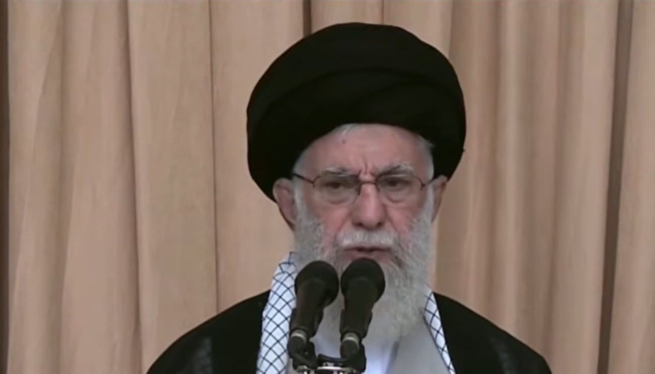 Odgođena komemoracija za Hameneija