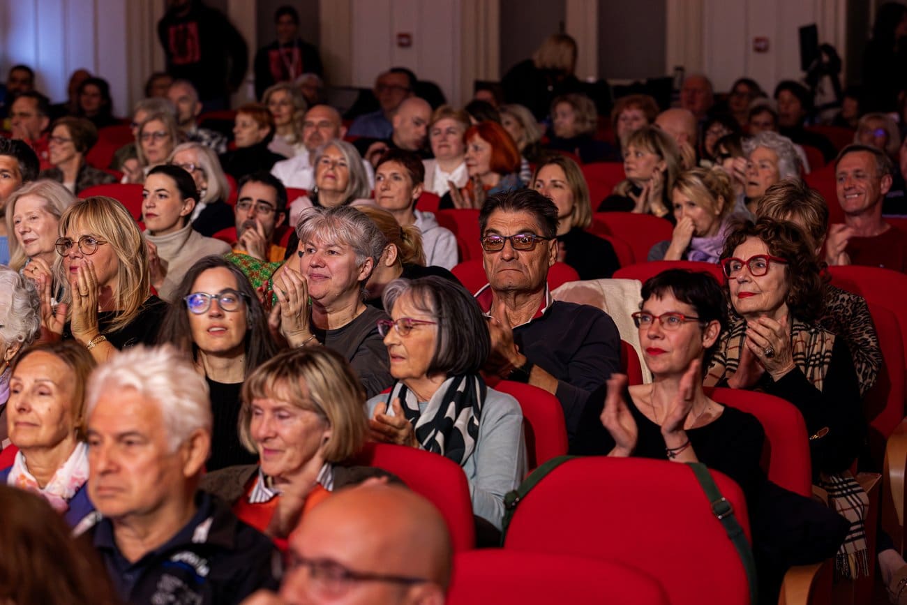 Treći dan Pričigina u znaku emocija: priče slijepih u mraku i iskrene ispovijesti doseljenika