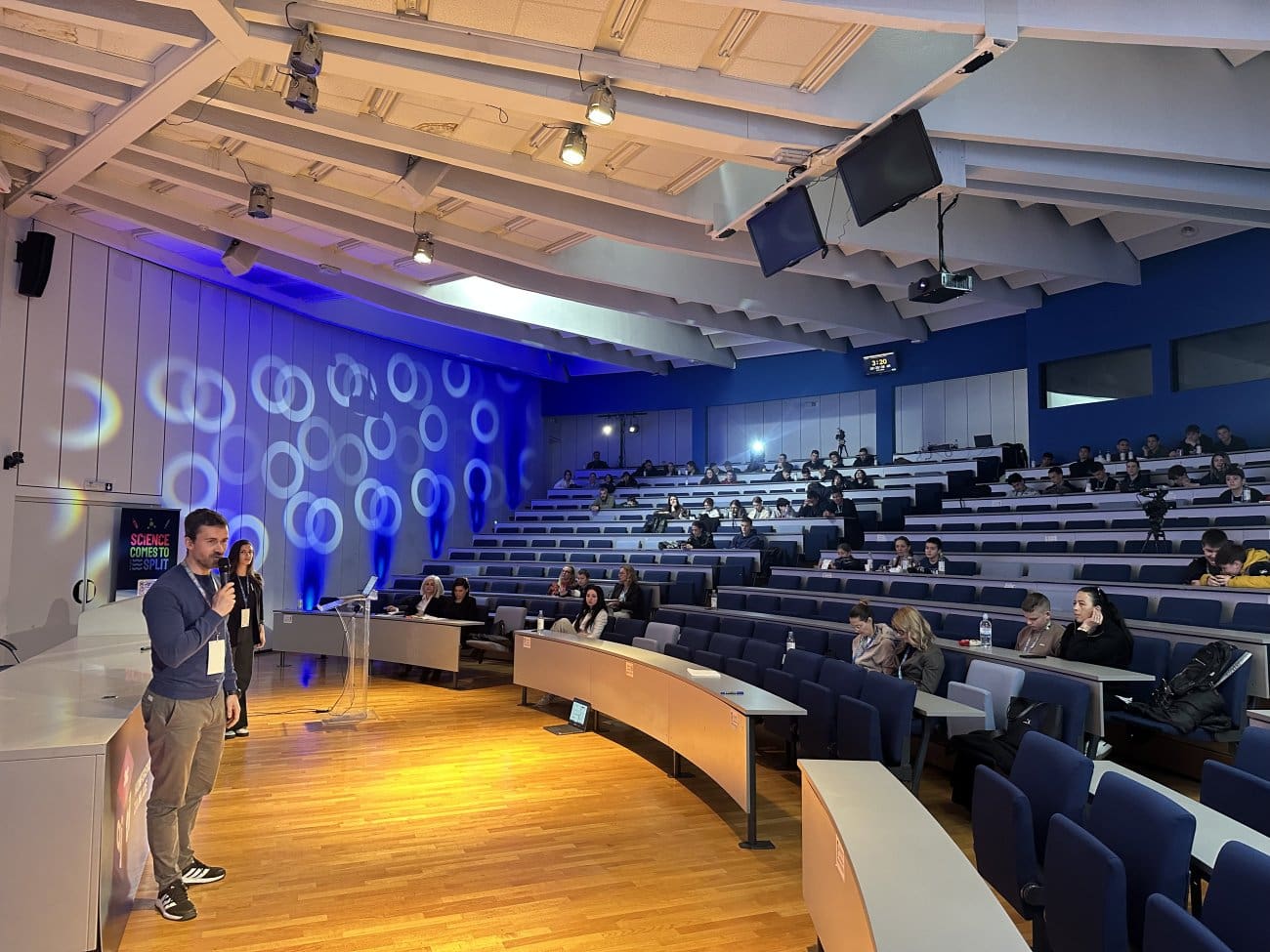 Stotine mladih okupilo se u Splitu: Otvorena AJ+TI konferencija koja mijenja budućnost