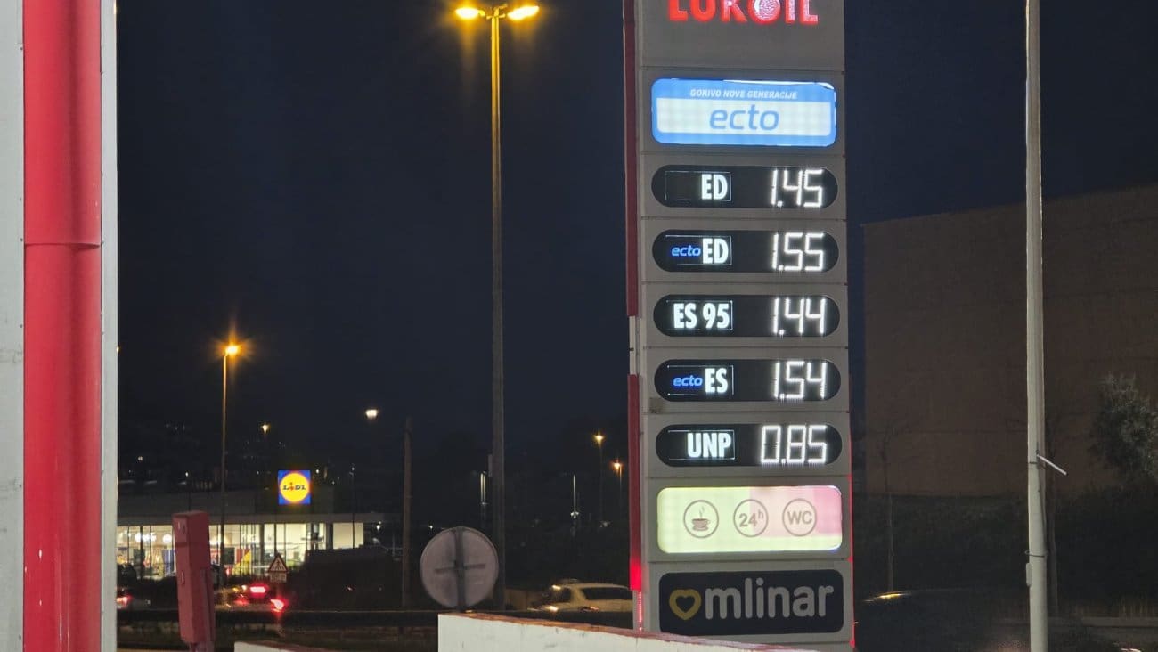 FOTO Splićani se zaputili prema benzinskim crpkama prije utorka. Što će biti s cijenama goriva?