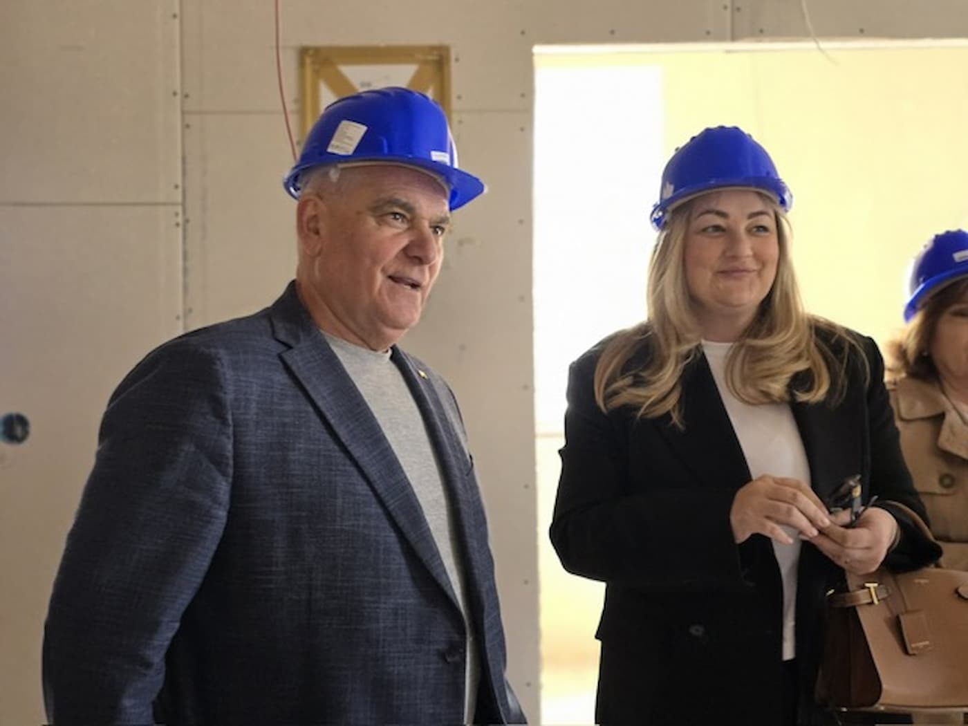 Župan Boban u obilasku radova na izgradnji Centra za starije osobe u Dragljanima