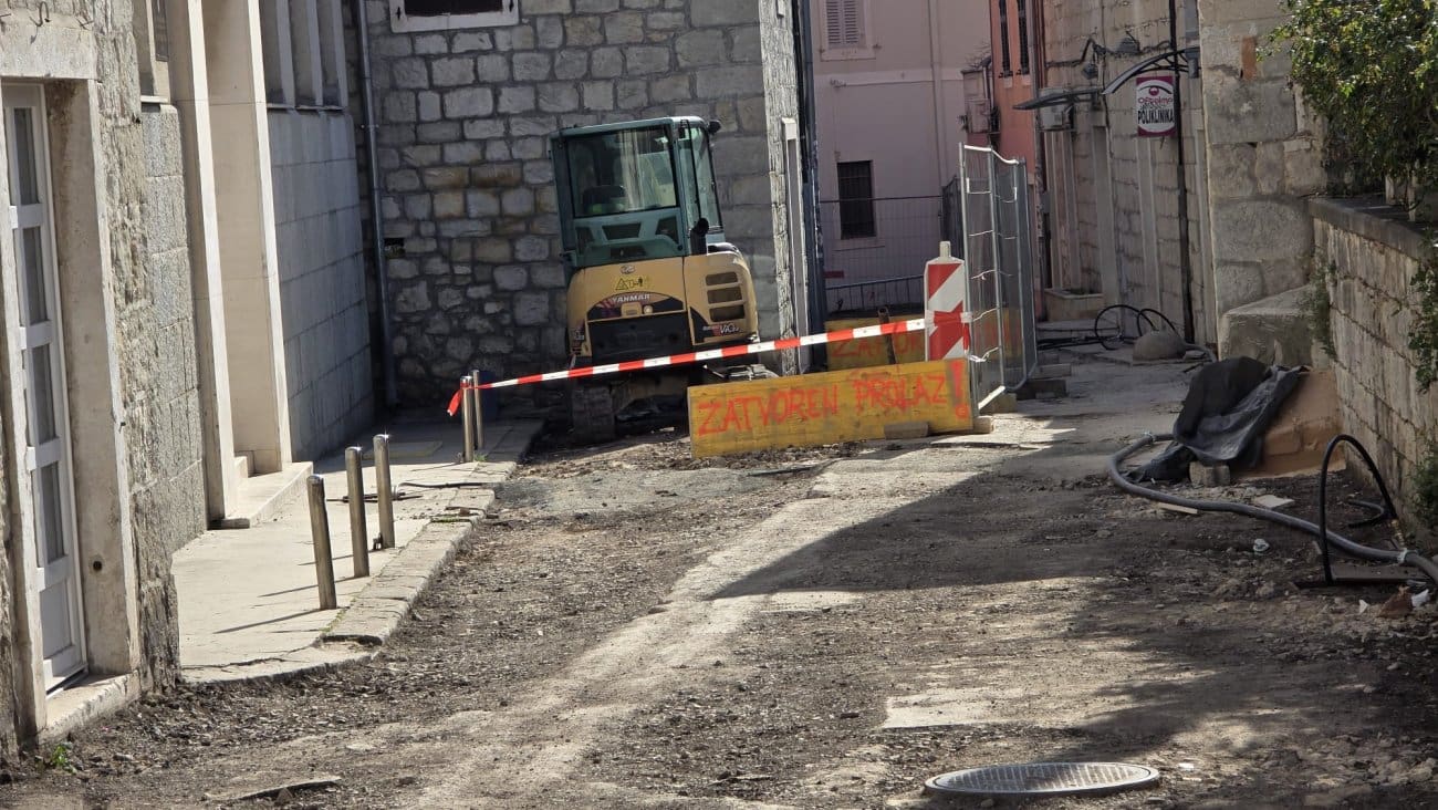 "Jesu baš morali ovako radit', da se uopće ne može proć'?!"