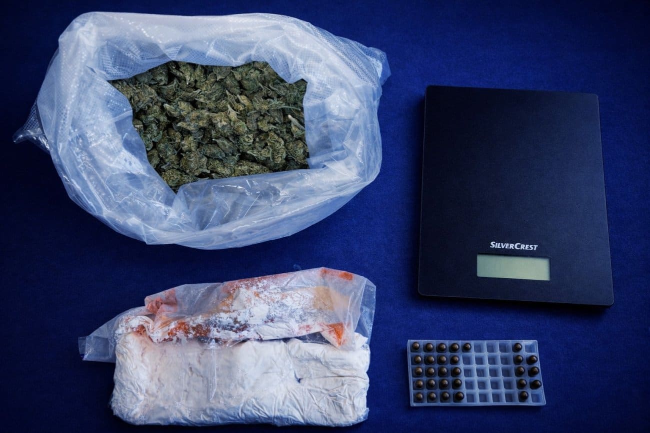 Pao diler u Splitu: Policija pronašla drogu, vagu i streljivo