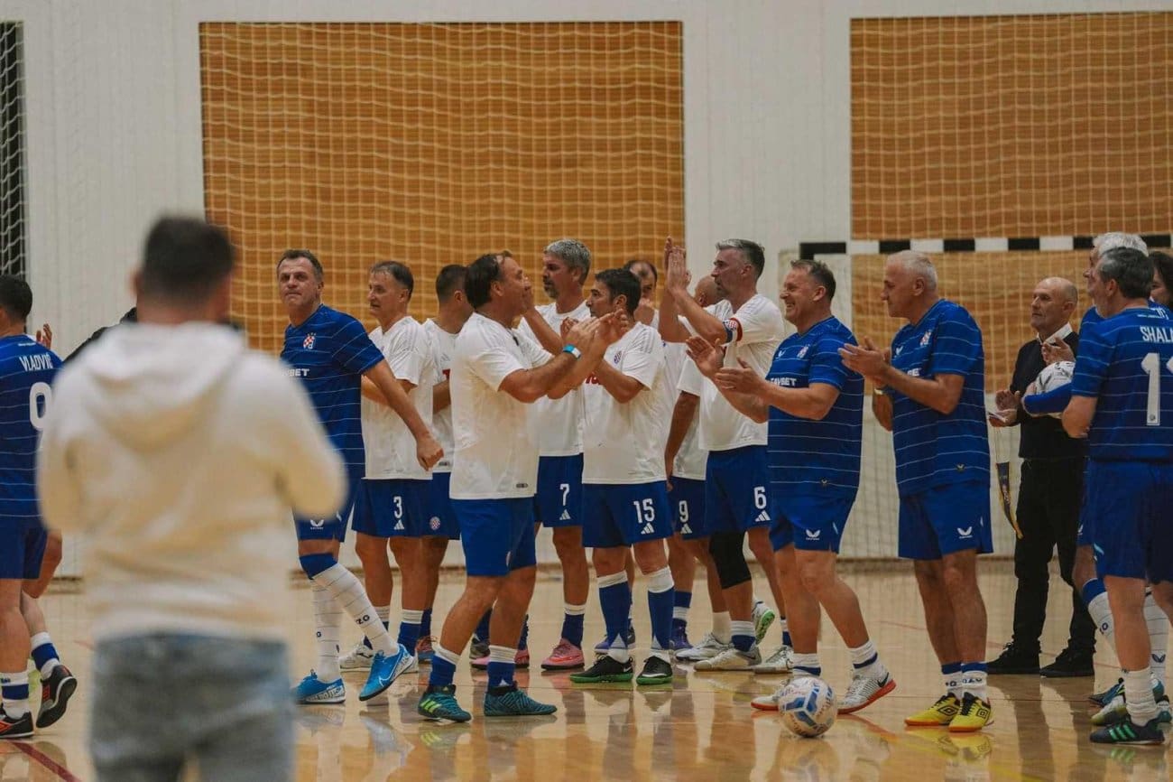 DERBI VETERANA Legende Hajduka i Dinama večeras na Gripama: Humanitarni spektakl uoči derbija