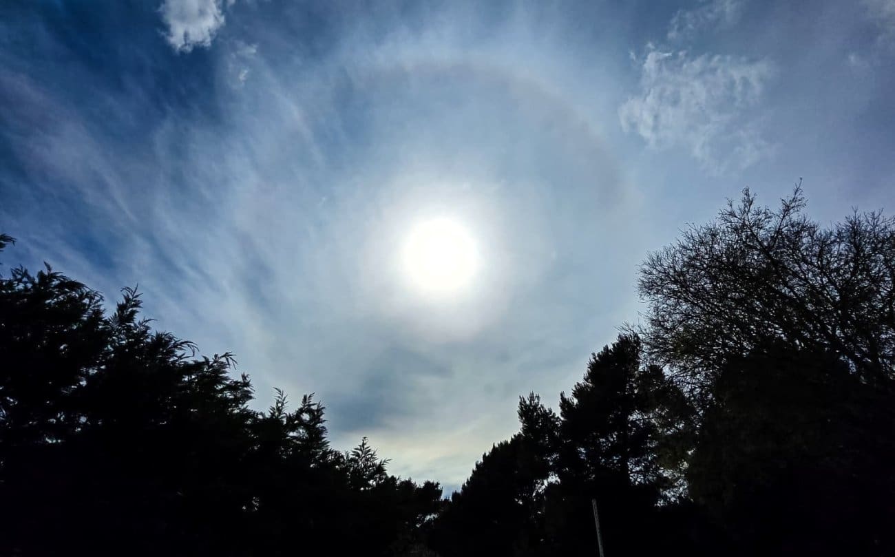 Na nebu se pojavio optički fenomen, stiže treća marčana bura "u sudačkoj nadoknadi"