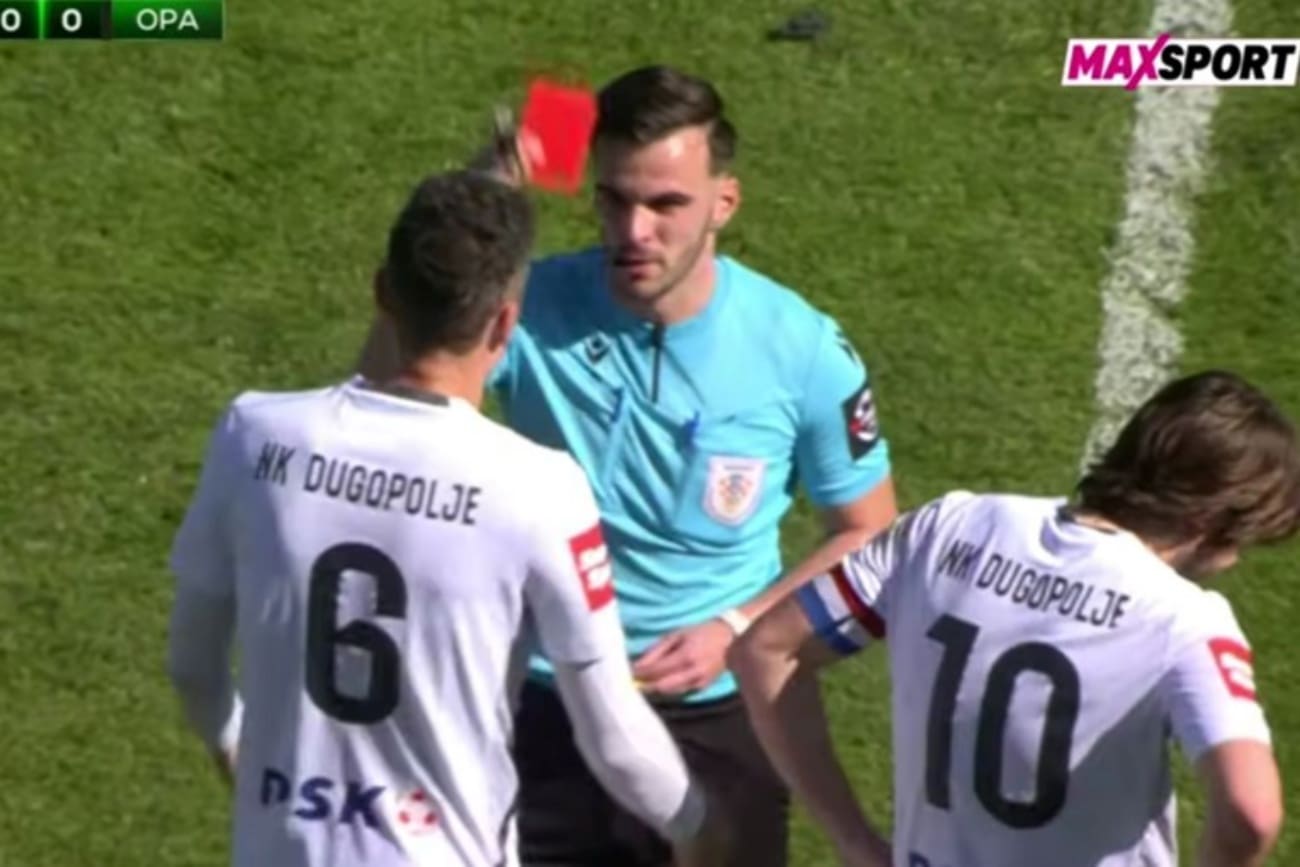 Bivši kapetan Hajduka dobio bizaran crveni: "Ovo je apsurdno"
