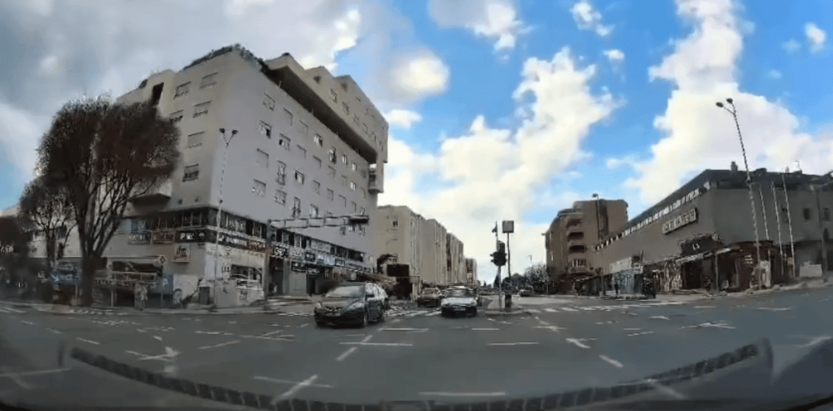 Novi 'incident' na poznatom splitskom raskrižju: Pogledajte što je ovaj vozač/ica učinio, sve je snimljeno