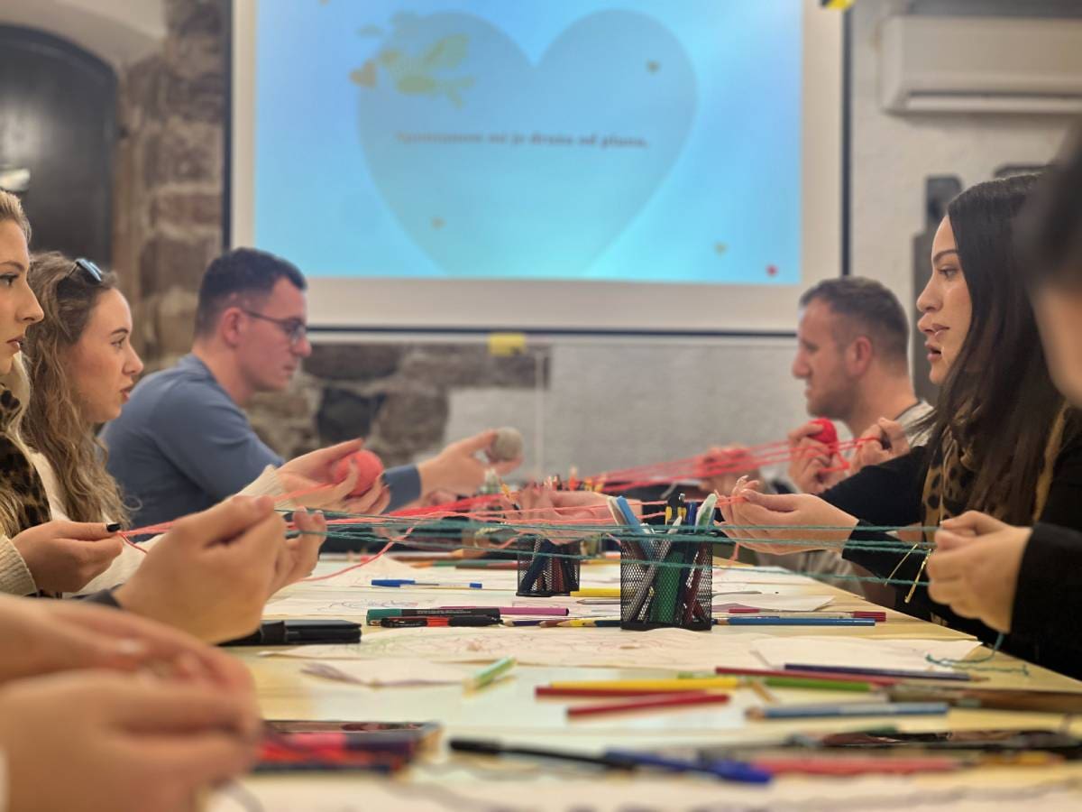 Dokumentarci, gejming večeri i karijerni razgovori obilježit će travanj u Zoni