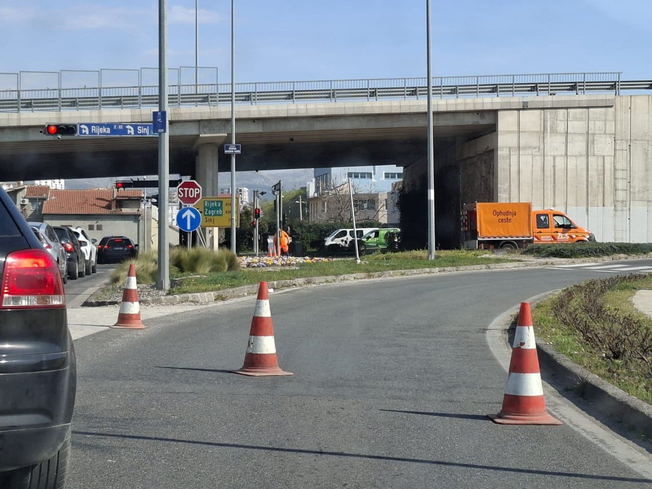 Što se događa na izlazu iz Splita?: "Stojimo u nepreglednoj koloni, moram preko Solina do Mertojaka"