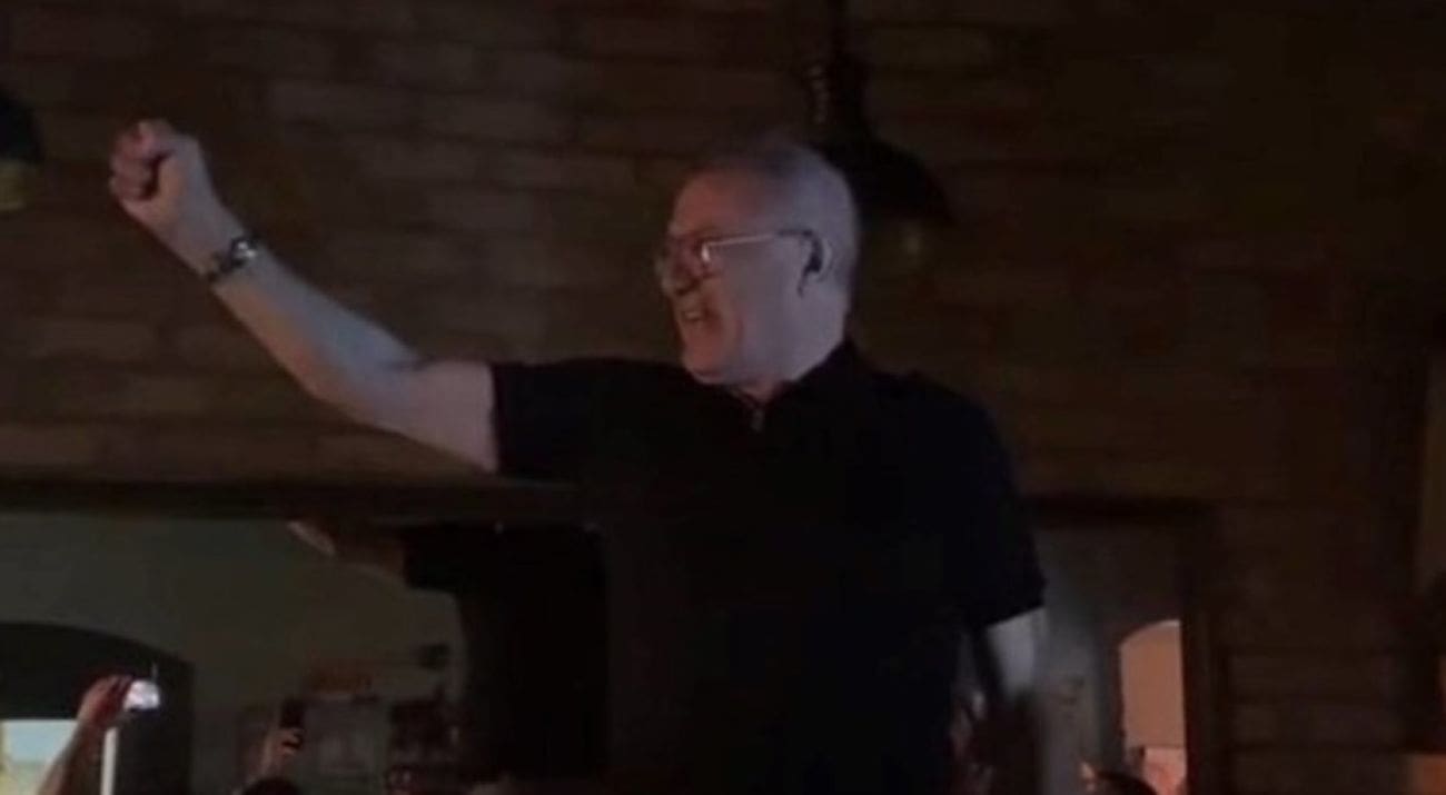 Mamić slavio Bajram u Mostaru, popeo se na stolicu, dirnula ga sevdalinka