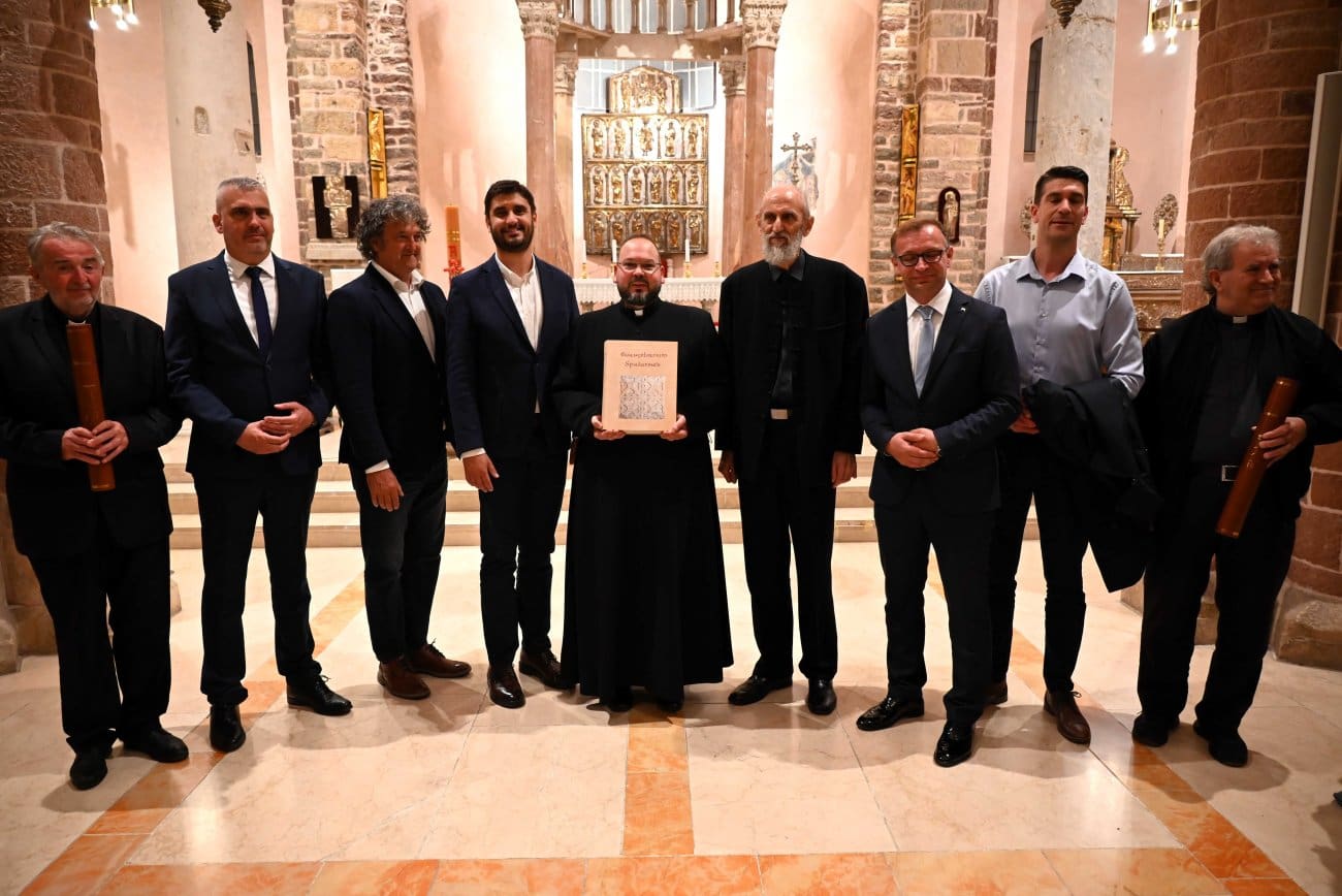 Boka kao identitet: Izaslanstvo Splitsko-dalmatinske županije, Hrvatske matice iseljenika Podružnice Split i Matice hrvatske sa suradnicima posjetilo Hrvate u Crnoj Gori