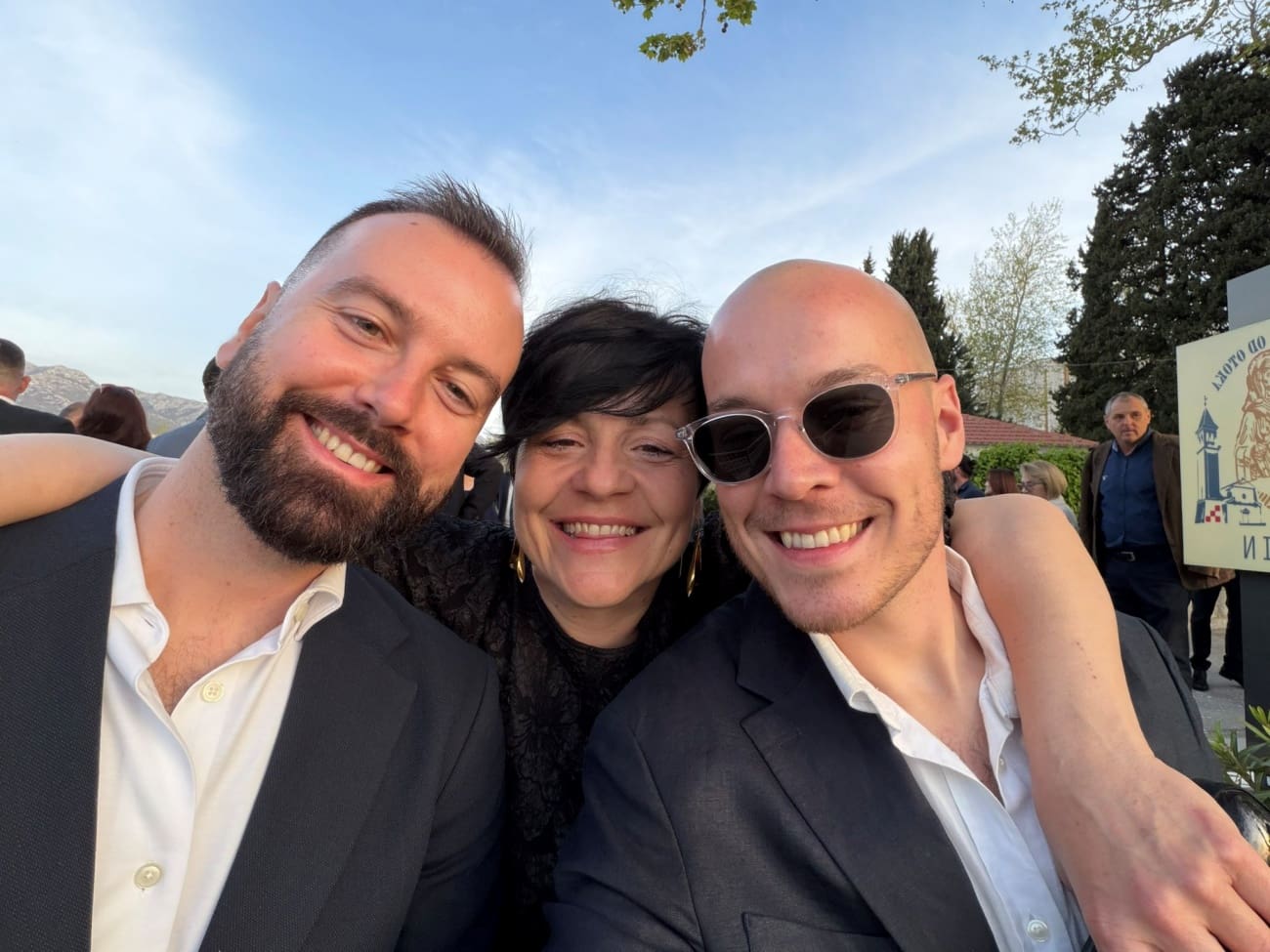 "Moji Vuletići": Marko Vuletić doveo Bogoljuba na svadbu u Dalmaciju, internet oduševljen slikama