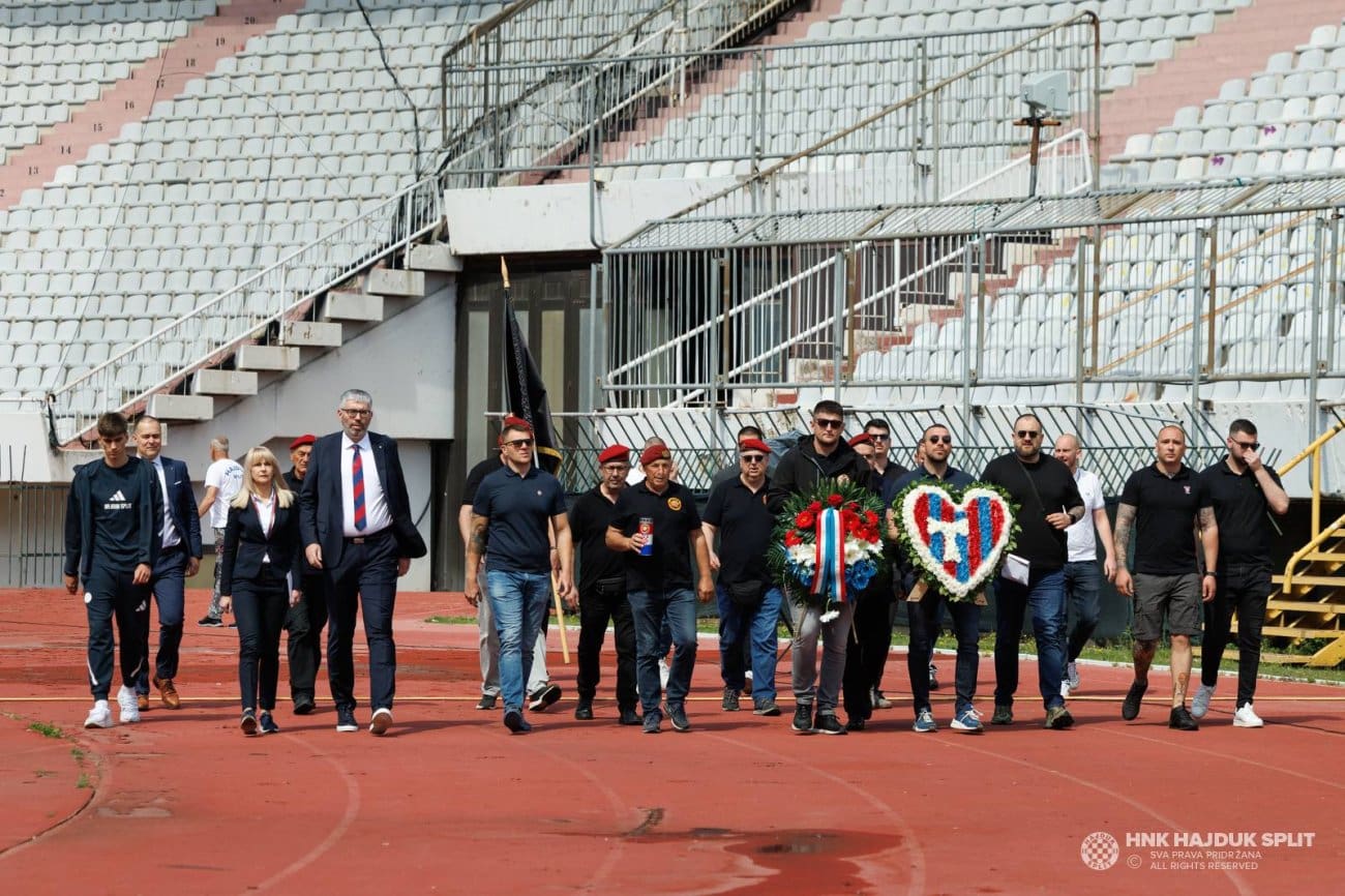Veterani 4. gardijske brigade, Hajduk i Torcida odali počast poginulim pripadnicima Torcide