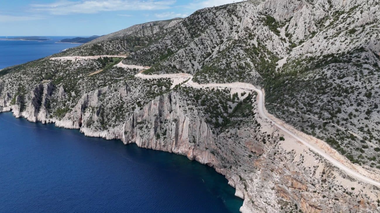 Od danas zatvorena cesta Dubovica – Sveta Nedjelja: Radovi vrijedni 2,8 milijuna eura traju do lipnja