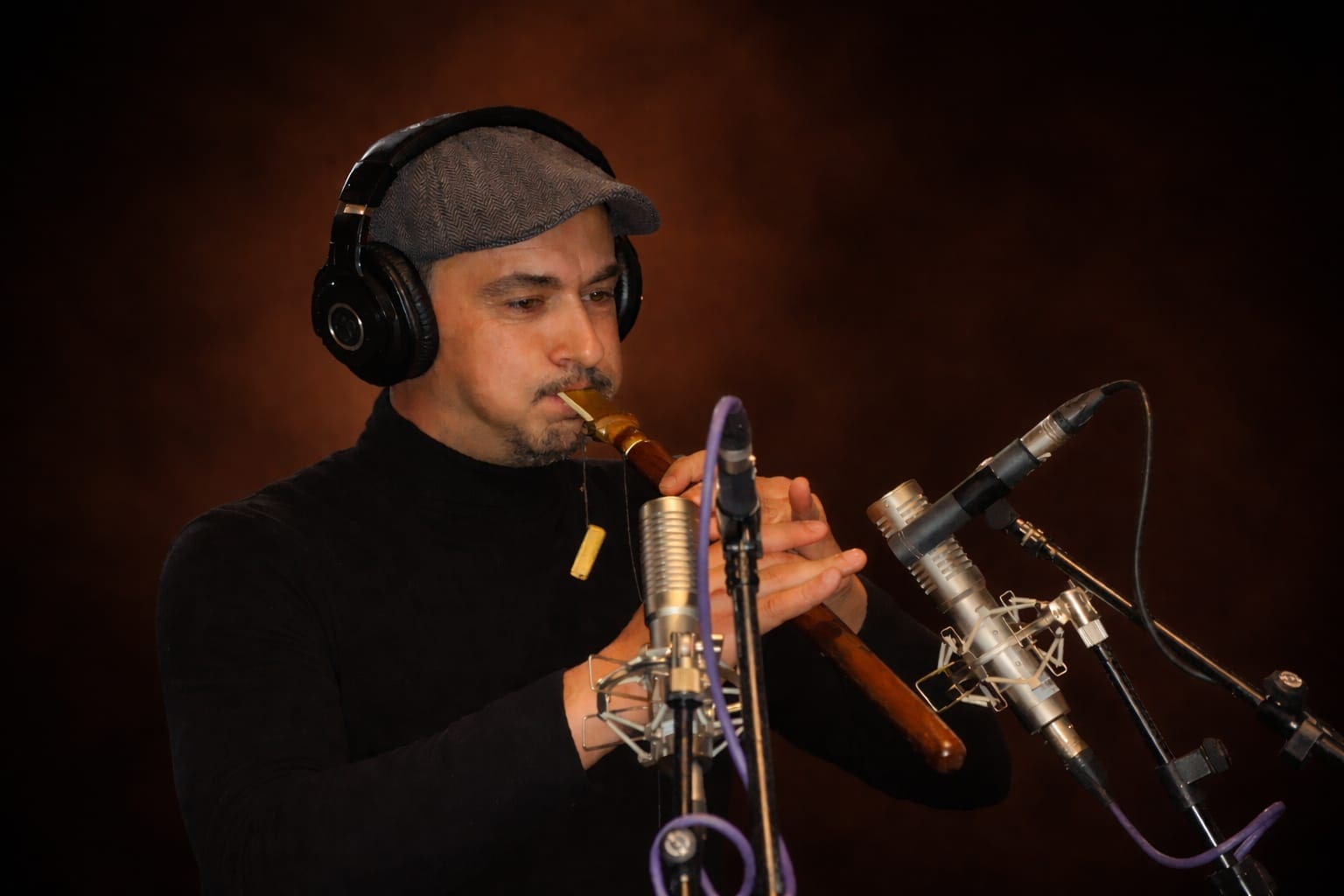 "Izvuče iz tebe emocije iz djetinjstva koje si spremio negdje u ladicu": Kažu da ovaj instrument 'govori', a Goran Mikas otkriva sve detalje