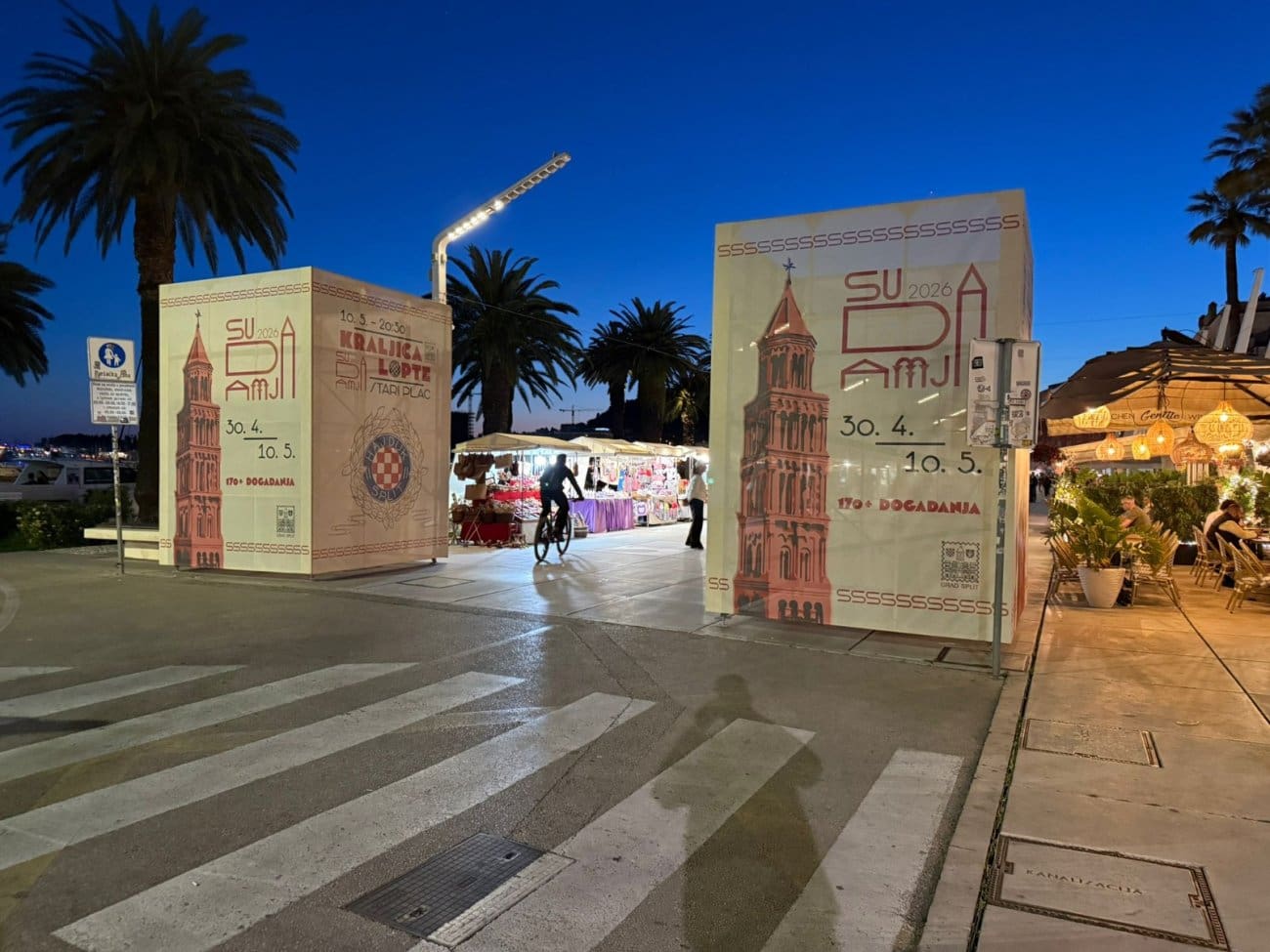 FOTO Na ulazu na splitsku Rivu osvanula velika instalacija