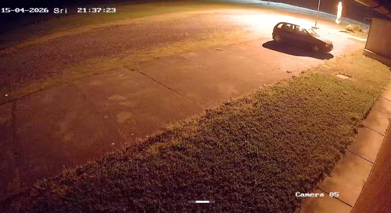 Jedan svadbeni salon objavio je ovu fotografiju: "Nemamo ništa protiv budućih mladenaca"