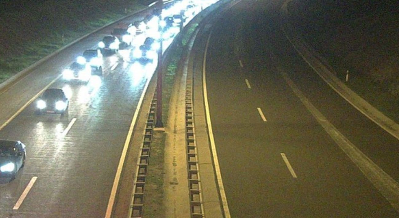 Velike gužve na autocestama: Kolone na A1, A3 i A6, tunel Brinje povremeno se zatvara