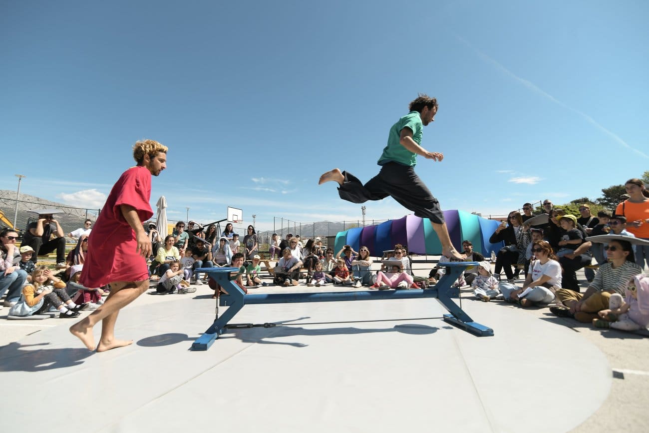 Suvremeni cirkus zavladao Splitom: Kopilica u znaku žongliranja, glazbe, radionica i predstava