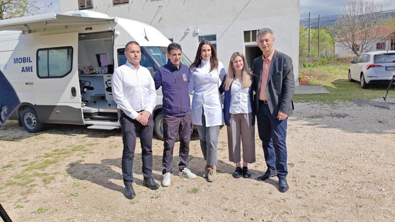 U Dalmatinskoj zagori počela s radom prva mobilna ambulanta u Hrvatskoj