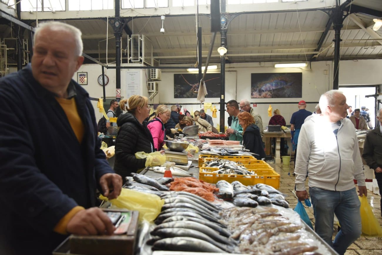 FOTO Peškarija puna ribe: Evo kakve su cijene ove subote u Splitu