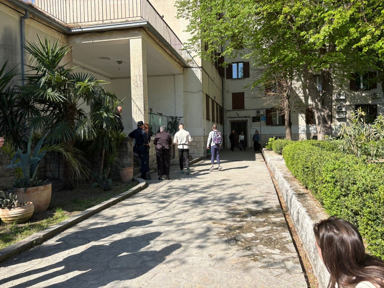 Drama u školi u Kaštelima: Dojavljena poruka digla policiju na noge!