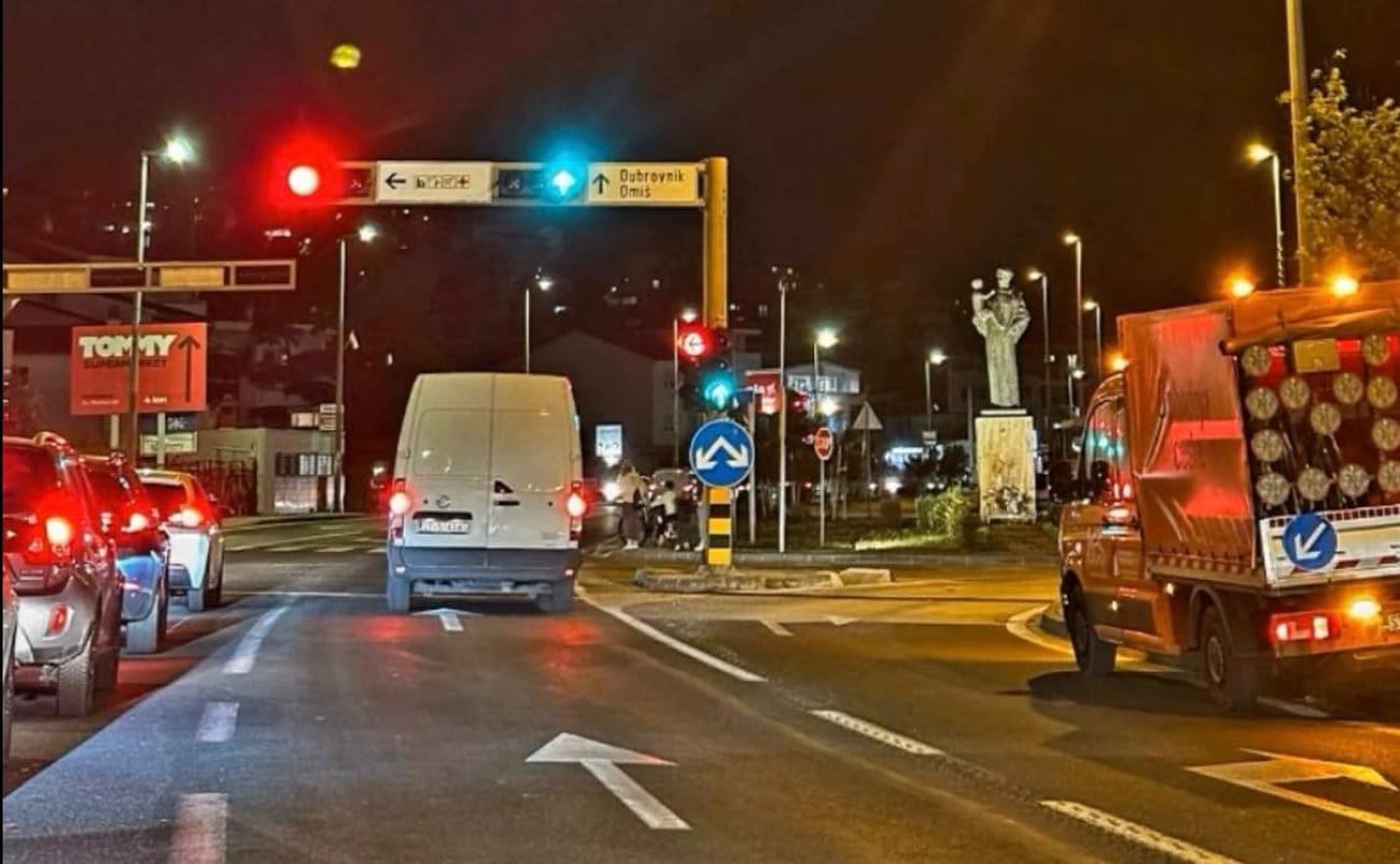Ne događa se često. Upaljen je semafor u Strožancu: "Ovo je za desetke tisuća vozača breaking news"