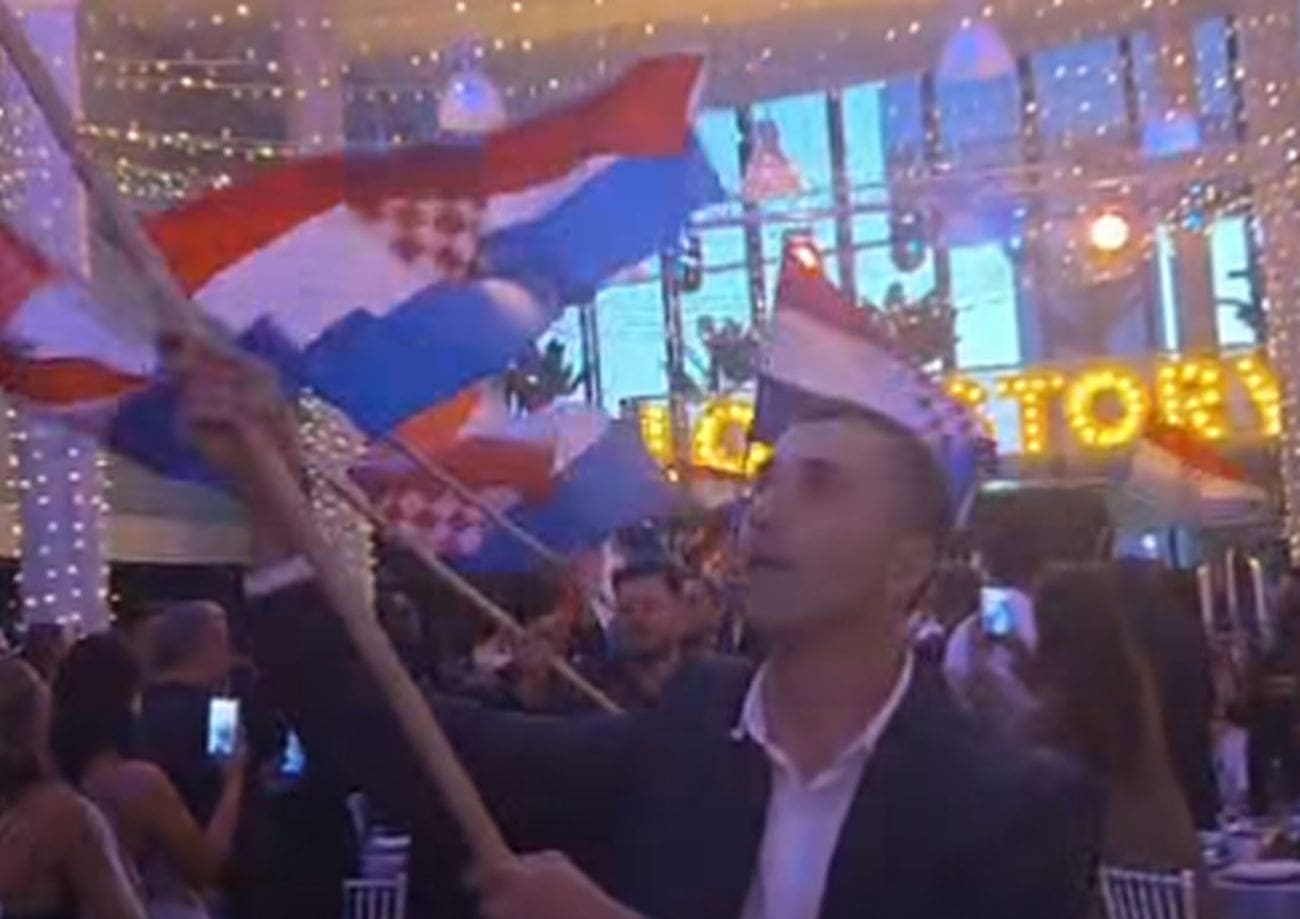 VIDEO Pravi spektakl na svadbi, Imoćanin okupio četu barjaktara na svadbi