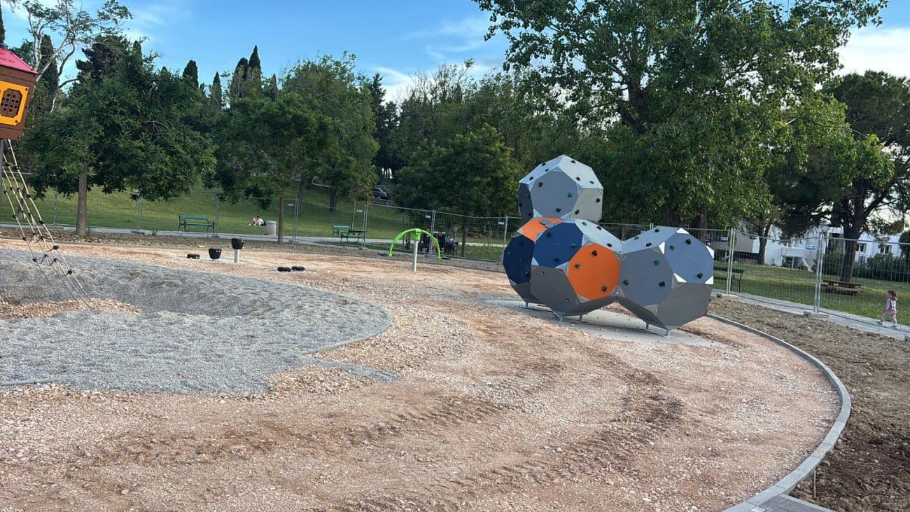 Igralište na Zvončacu u završnoj fazi obnove: Park-šuma Marjan moli građane da ne ulaze na gradilište