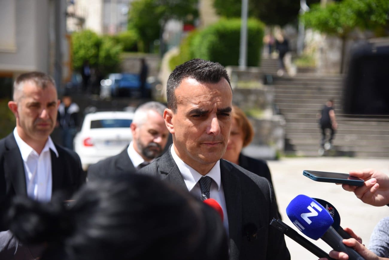 Šibensko-kninski župan: "Nije ovo ni mjesto, ni vrijeme za upiranje prstom, ali građani žele..."
