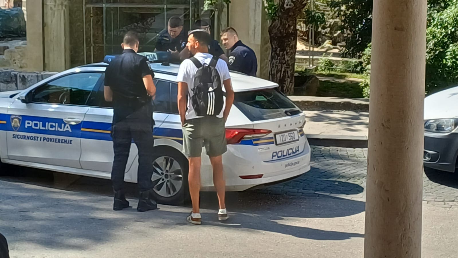 Šire se fotografije incidenta u Đardinu. Ivošević: "Nisam sudjelovao, samo sam pozvao policiju"