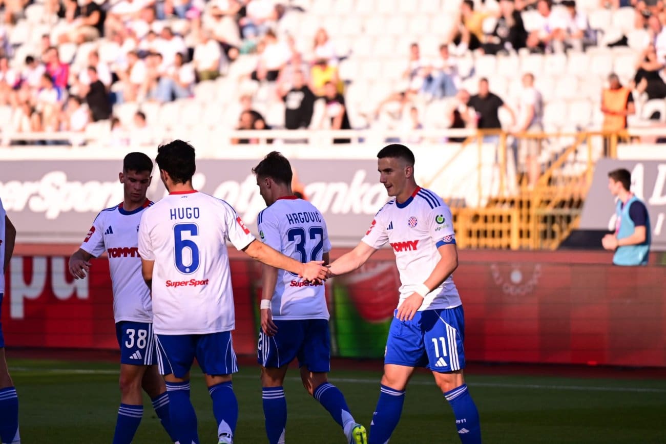 HAJDUK – VUKOVAR 1991 3-2: Prvo poluvrijeme obilježila serija od čak pet pogodaka!