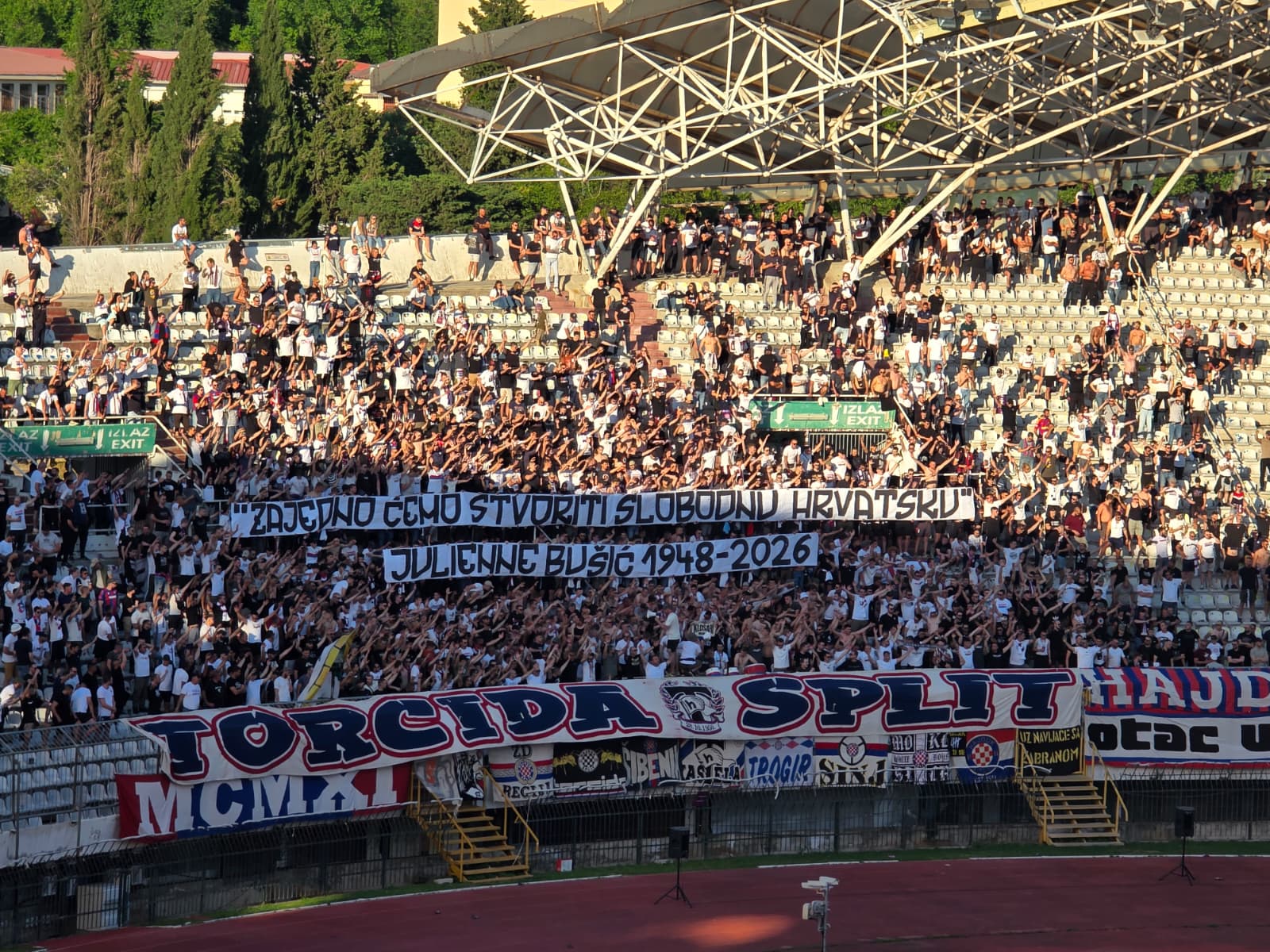 Torcida se oprostila od Julienne Bušić