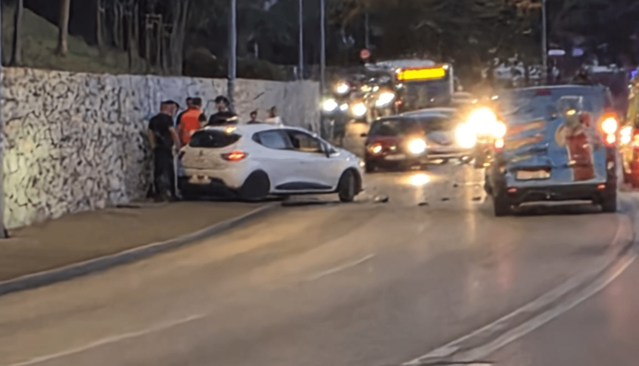 Sudar dva automobila u Splitu, na teren upućena Hitna pomoć