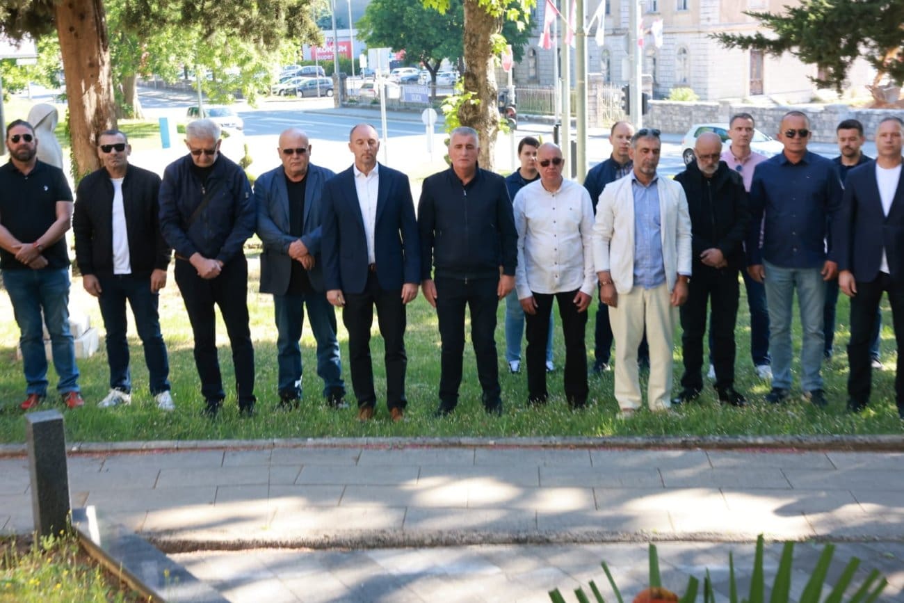 U Sinju obilježena 28. obljetnica smrti ratnog ministra obrane Gojka Šuška