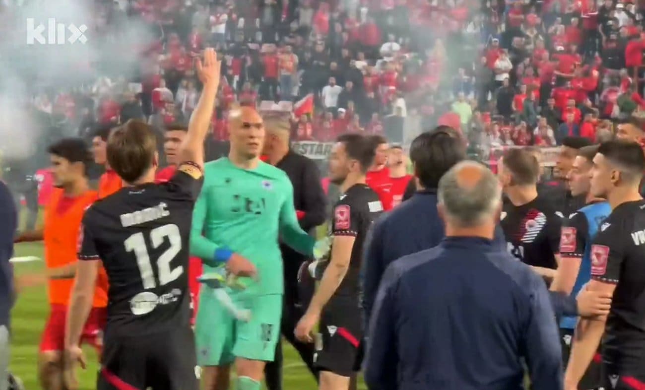 VIDEO Tenzije nakon mostarskog derbija: Naguravanje igrača i stručnih stožera po završetku finala Kupa BiH