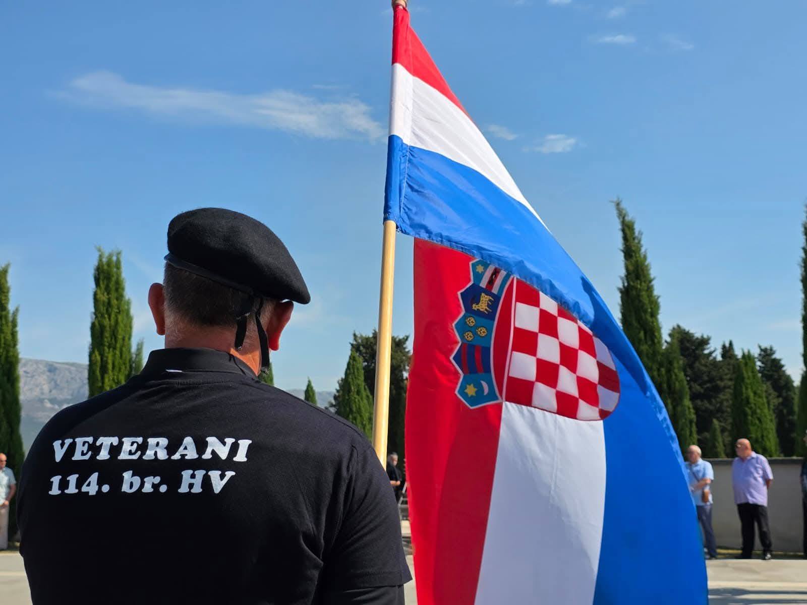 35 godina ponosa i žrtve: Split se 'tresao' od emocija, branitelji 114. brigade dobili ovacije koje se pamte