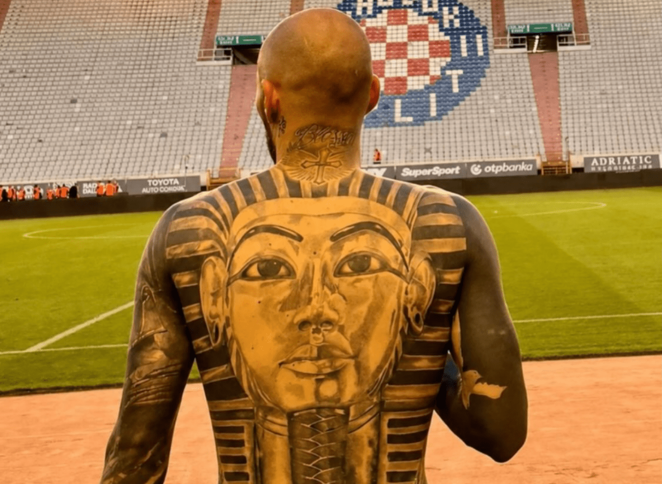 Prepoznajete li nogometaša na ovoj slici? (Nije Livaja)