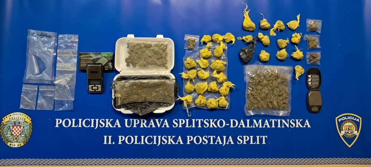 Usred Splita scena kao iz Splita: Maloljetnik prodavao drogu pa odbacivao paketiće i pokušao pobjeći policiji