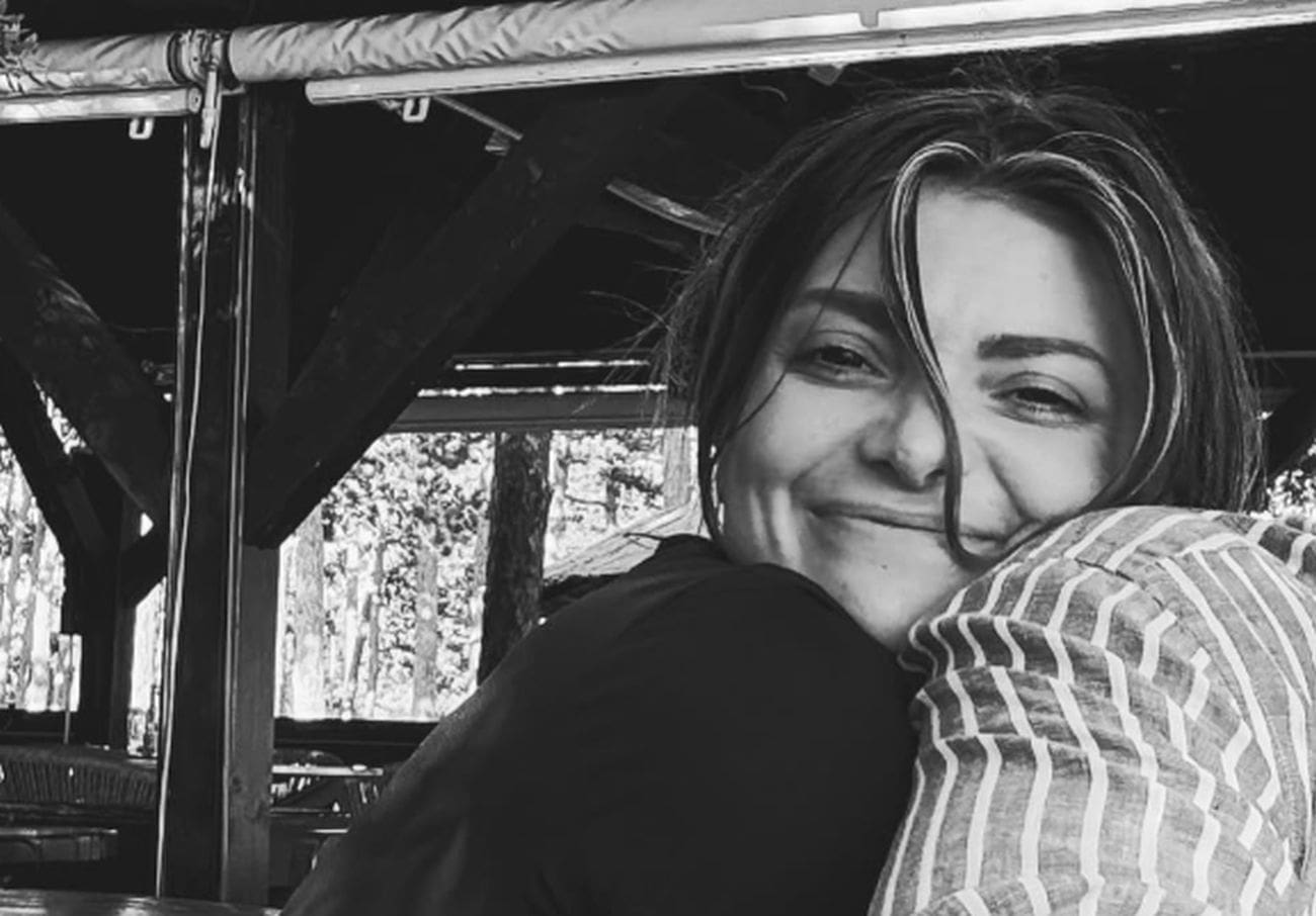 Ella Dvornik pokazala novog partnera, objavila video na kojem se ljube