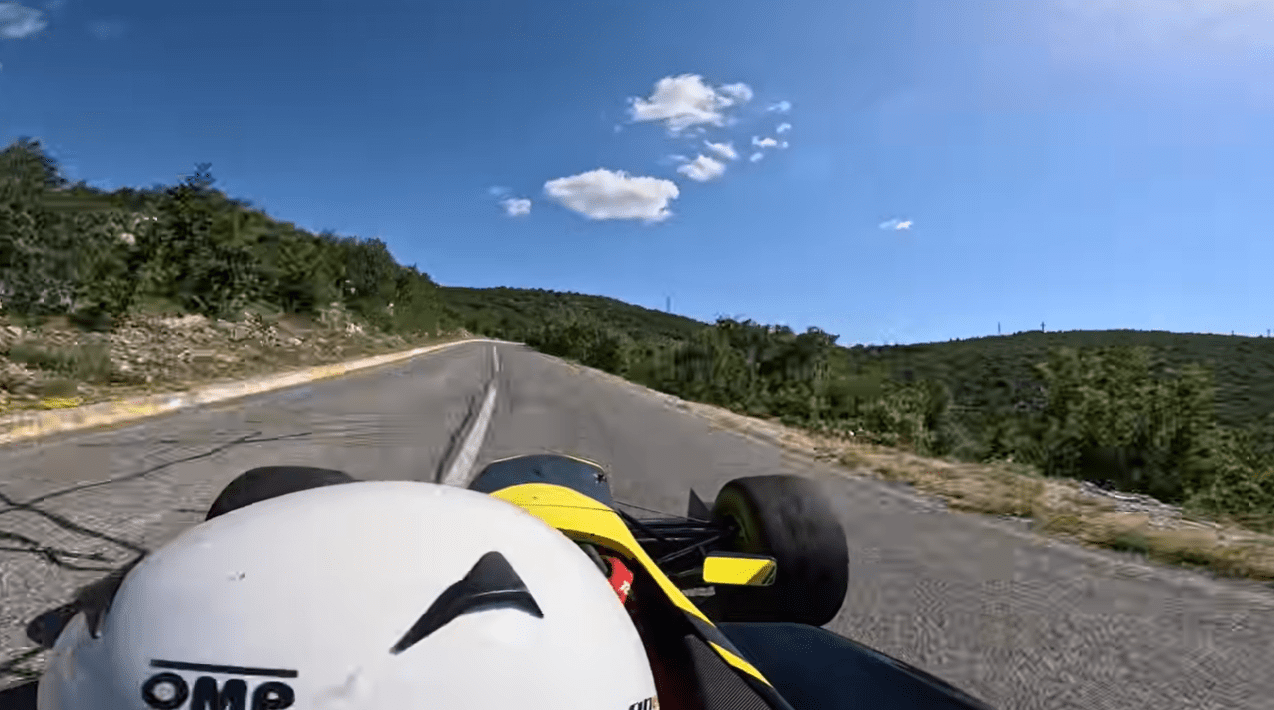 Formula 'projurila' 200 km/h nadomak Splita, imamo video