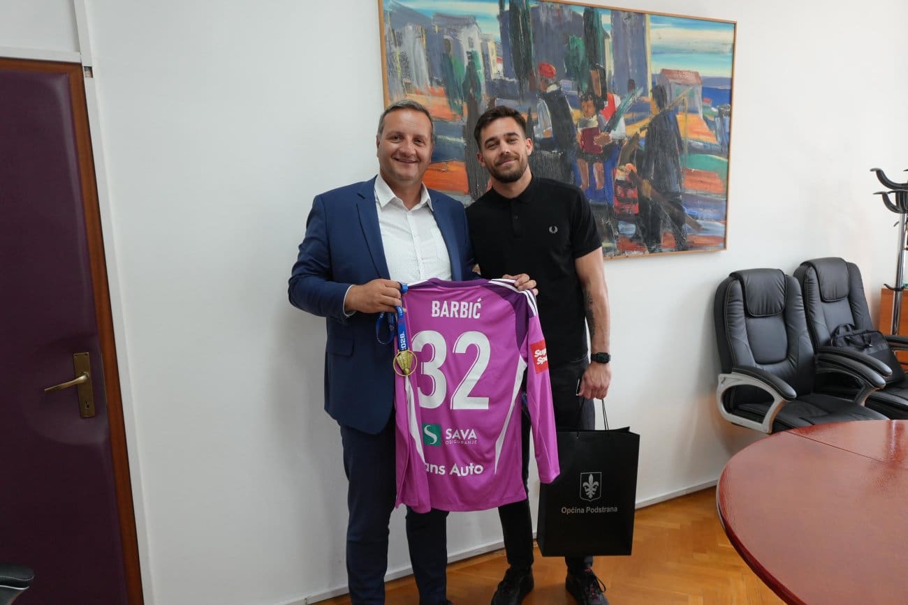 Načelnik Podstrane primio nogometaša Franu Barbića nakon plasmana NK Rudeš u SuperSport HNL