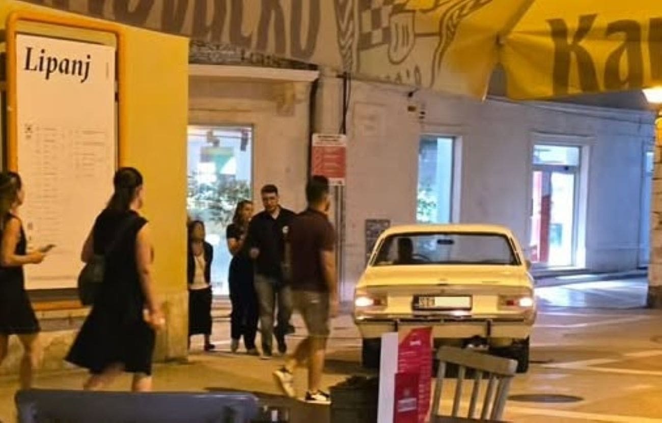 Kako je ovo moguće? Vozač se provozao pješačkom zonom u samom centru Splita