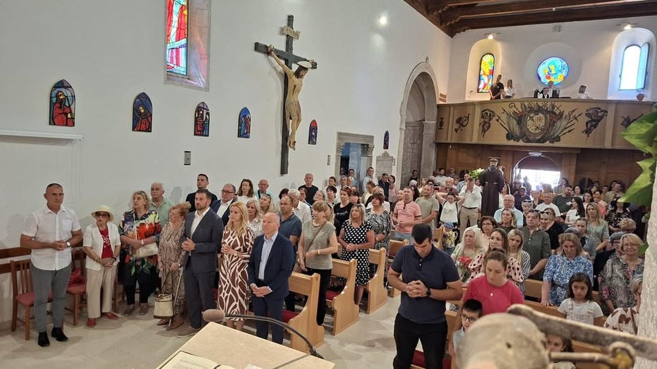 Gradonačelnik Šuta na proslavi blagdana svetog Ante na Poljudu: „Ovaj blagdan ima posebno mjesto u srcima Splićana“