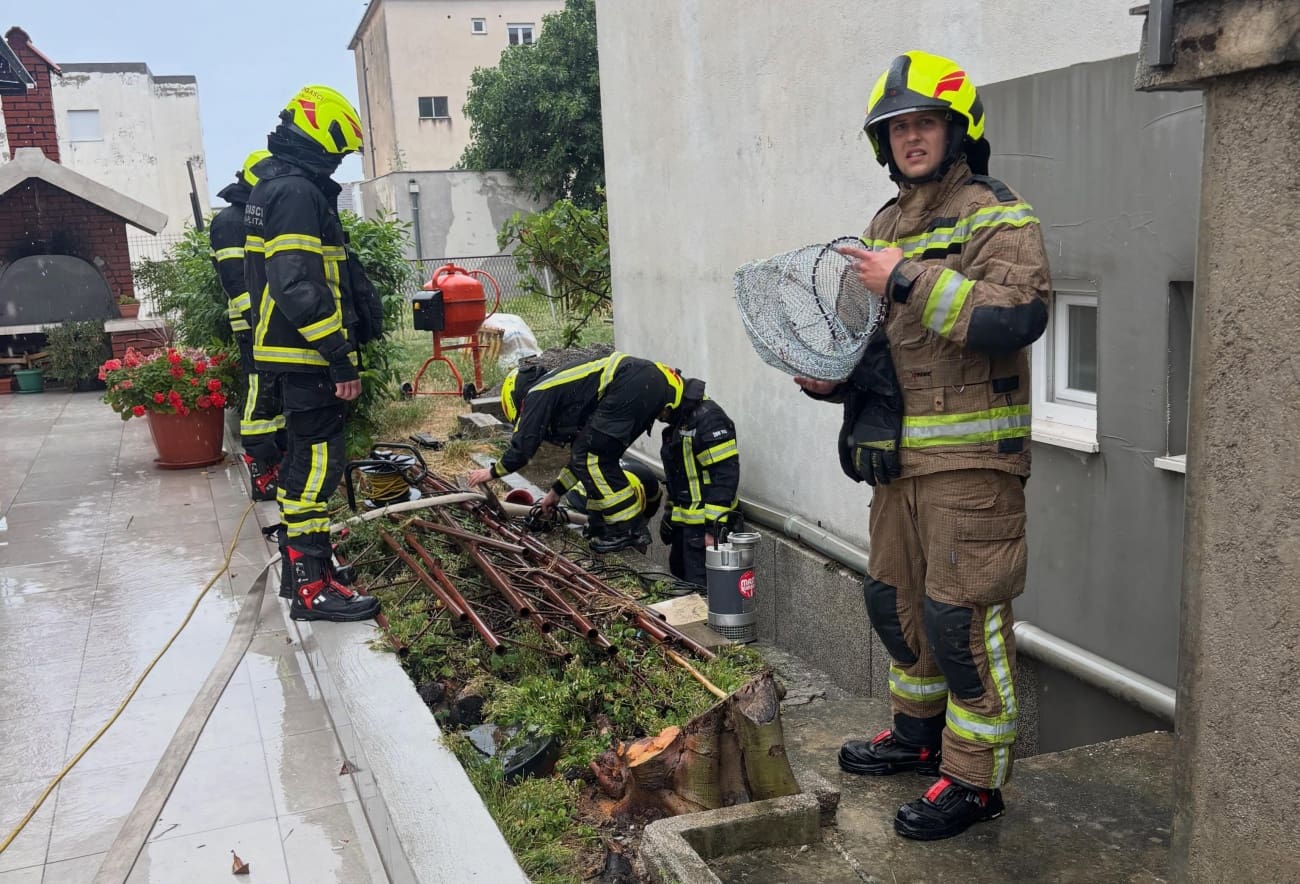 Dramatično u Splitu: Vatrogasci objavili hitan apel građanima