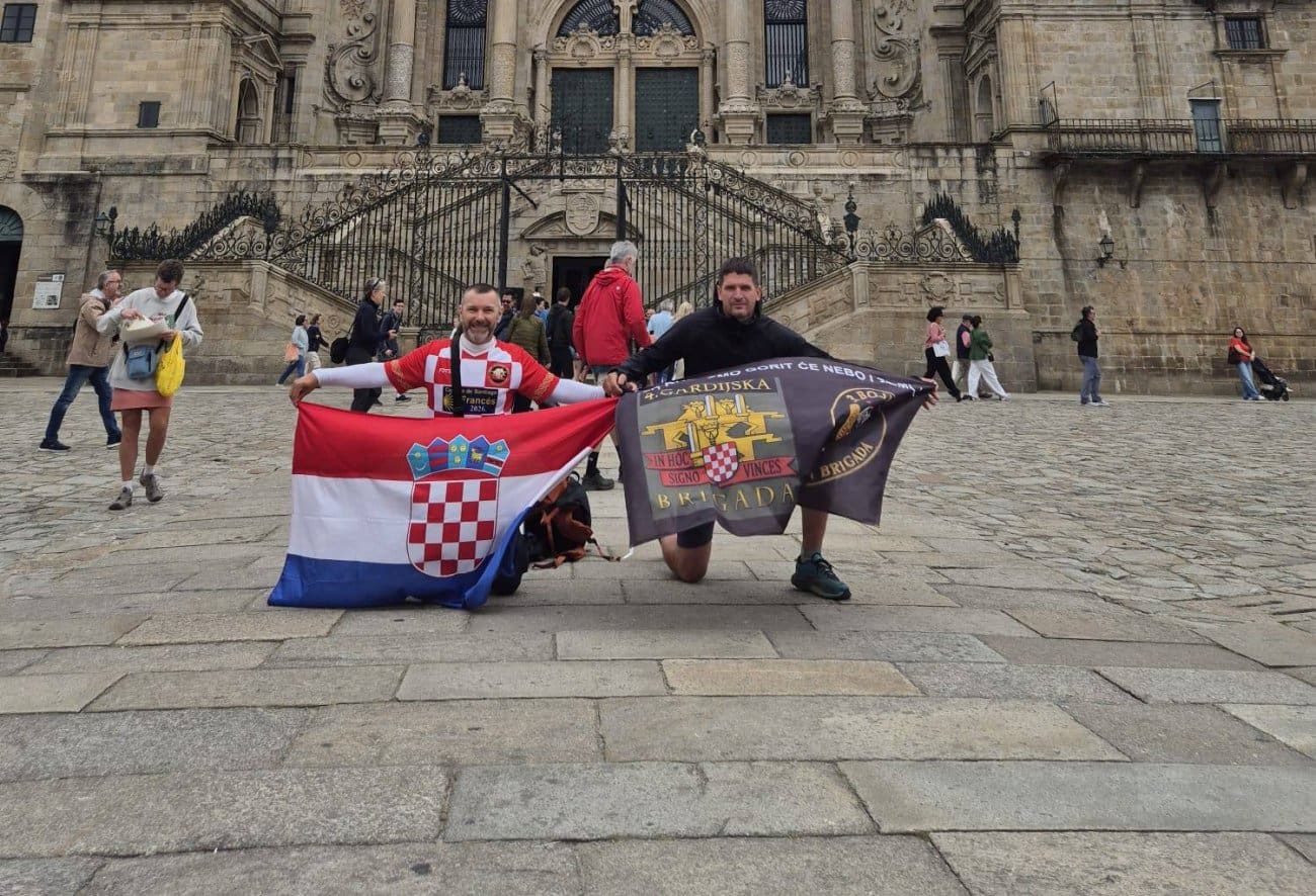 Dalmatinski veterani stigli na kraj slavnog Camina: Završilo hodočašće dugo 22 dana